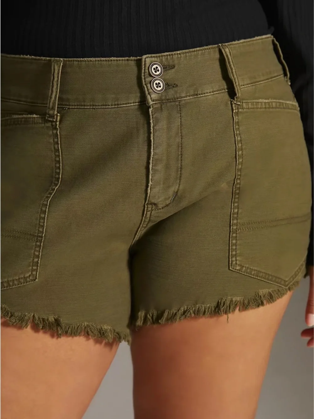 Anthro Pilcro The Wanderer olive 🫒 green shorts sz 26 - Picture 2 of 13